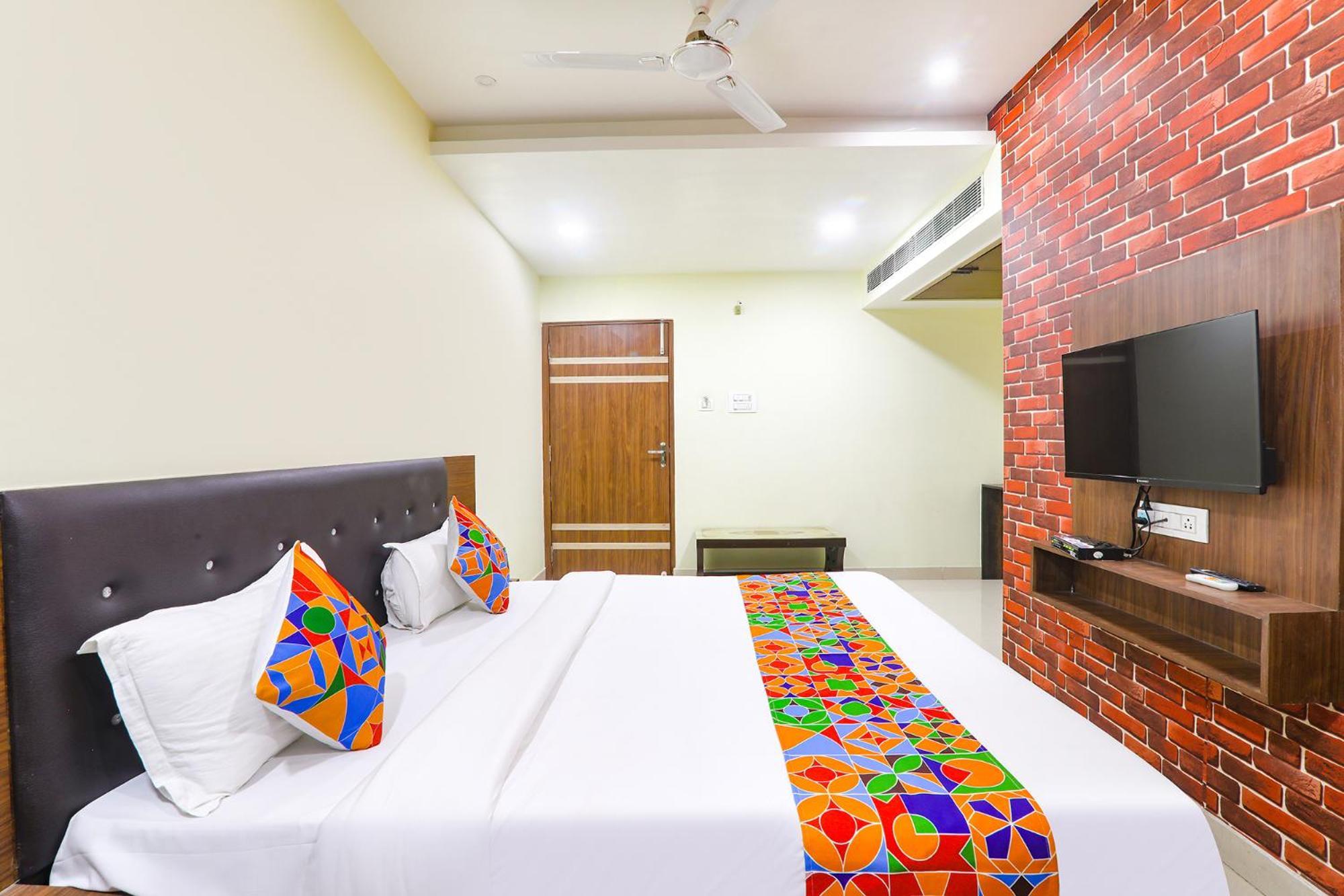 Fabhotel The Kumar Inn Danapur Εξωτερικό φωτογραφία